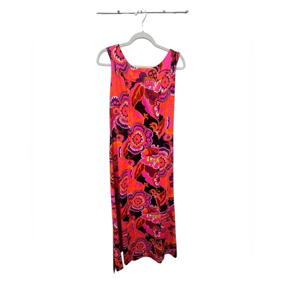 6. ✨ Hot Pink 60s Dress With Cape - Picture 10 of 16